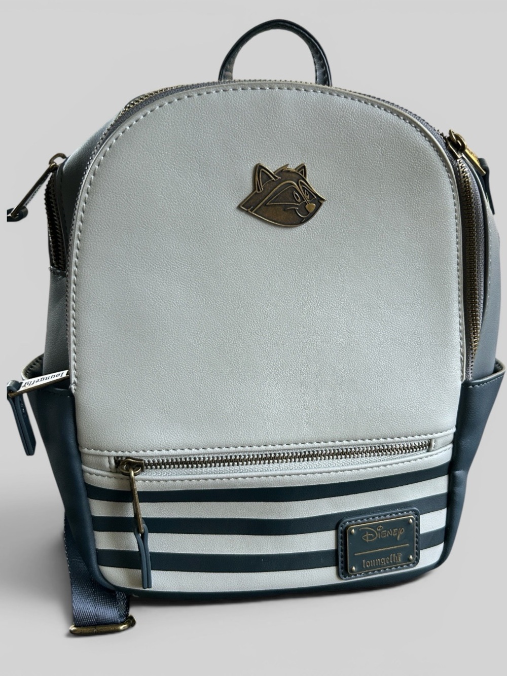 Disney Loungefly Pocahontas Meeko Mini Backpack grey striped rare collectible